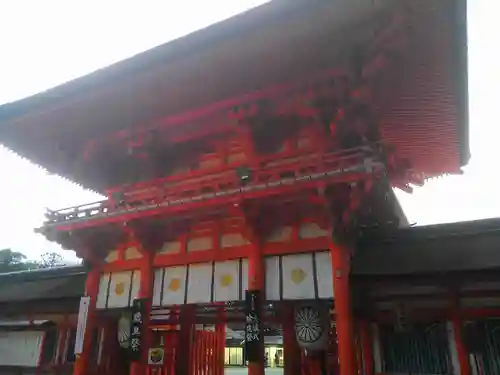 賀茂御祖神社（下鴨神社）の山門・神門