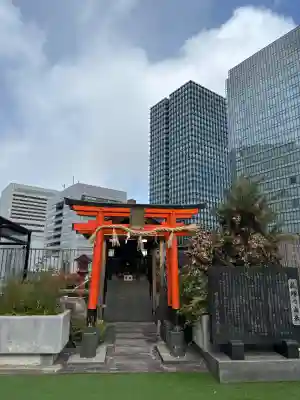 福永稲荷大明神の{uncategorized: "未分類", other: "その他", undefined: "問題あり", building: "その他建物", grave: "お墓", sacred_gate: "鳥居", guardian: "狛犬", statue: "像", buddha: "仏像", history: "歴史", nature: "自然", garden: "庭園", animal: "動物", pagoda: "塔", temizu: "手水舎", mountain_gate: "山門・神門", sanctuary: "本殿・本堂", subordinate: "末社・摂社", art: "芸術", scenery: "景色", jizo: "地蔵", ema: "絵馬", goshuin: "御朱印", omikuji: "おみくじ", items: "授与品その他", amulet: "お守り", goshuincho: "御朱印帳", eats: "食事", festival: "お祭り", votive_dance: "神楽", shichigosan: "七五三参", wedding: "結婚式", experience: "体験その他", initially: "初詣", around: "周辺", anti_infection: "感染症対策"}