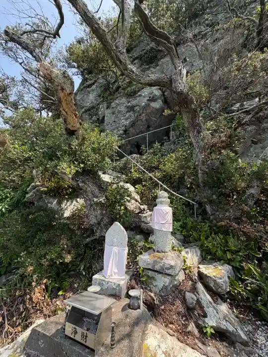 新村不動堂(高知県)