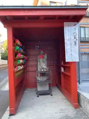 成田山横浜別院延命院の地蔵