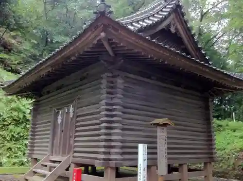 西寒多神社の建物その他