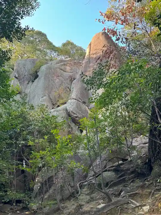 越木岩神社(兵庫県)