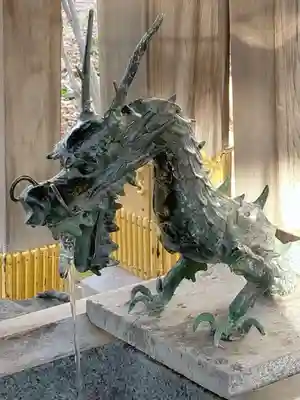 彌彦神社　(伊夜日子神社)の手水舎