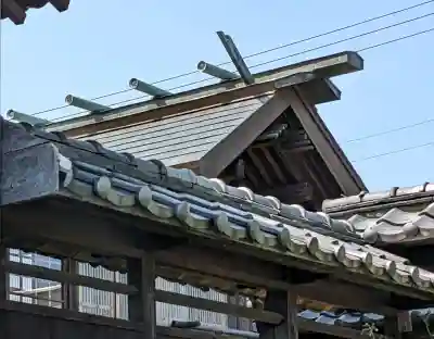 須佐之男社の{uncategorized: "未分類", other: "その他", undefined: "問題あり", building: "その他建物", grave: "お墓", sacred_gate: "鳥居", guardian: "狛犬", statue: "像", buddha: "仏像", history: "歴史", nature: "自然", garden: "庭園", animal: "動物", pagoda: "塔", temizu: "手水舎", mountain_gate: "山門・神門", sanctuary: "本殿・本堂", subordinate: "末社・摂社", art: "芸術", scenery: "景色", jizo: "地蔵", ema: "絵馬", goshuin: "御朱印", omikuji: "おみくじ", items: "授与品その他", amulet: "お守り", goshuincho: "御朱印帳", eats: "食事", festival: "お祭り", votive_dance: "神楽", shichigosan: "七五三参", wedding: "結婚式", experience: "体験その他", initially: "初詣", around: "周辺", anti_infection: "感染症対策"}