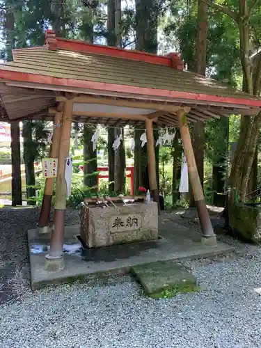 須山浅間神社の手水舎