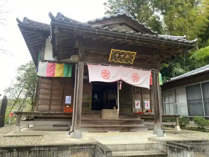 成田観音 円応寺の{uncategorized: "未分類", other: "その他", undefined: "問題あり", building: "その他建物", grave: "お墓", sacred_gate: "鳥居", guardian: "狛犬", statue: "像", buddha: "仏像", history: "歴史", nature: "自然", garden: "庭園", animal: "動物", pagoda: "塔", temizu: "手水舎", mountain_gate: "山門・神門", sanctuary: "本殿・本堂", subordinate: "末社・摂社", art: "芸術", scenery: "景色", jizo: "地蔵", ema: "絵馬", goshuin: "御朱印", omikuji: "おみくじ", items: "授与品その他", amulet: "お守り", goshuincho: "御朱印帳", eats: "食事", festival: "お祭り", votive_dance: "神楽", shichigosan: "七五三参", wedding: "結婚式", experience: "体験その他", initially: "初詣", around: "周辺", anti_infection: "感染症対策"}