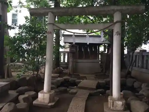 神明氷川神社の末社