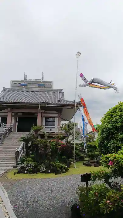 蓮馨寺の本殿・本堂
