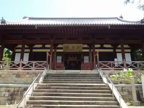 萬福寺の本殿・本堂