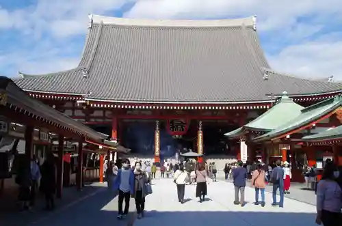 浅草寺の本殿・本堂