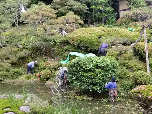 瀧谷寺の庭園