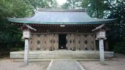 高岡市護国神社の本殿・本堂