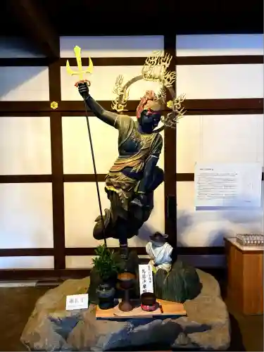 瑞龍寺(富山県)