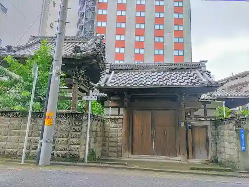 浄信寺の山門・神門