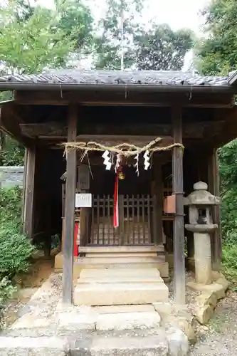 近津尾神社の末社