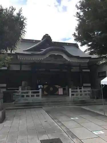 鳥越神社の本殿・本堂