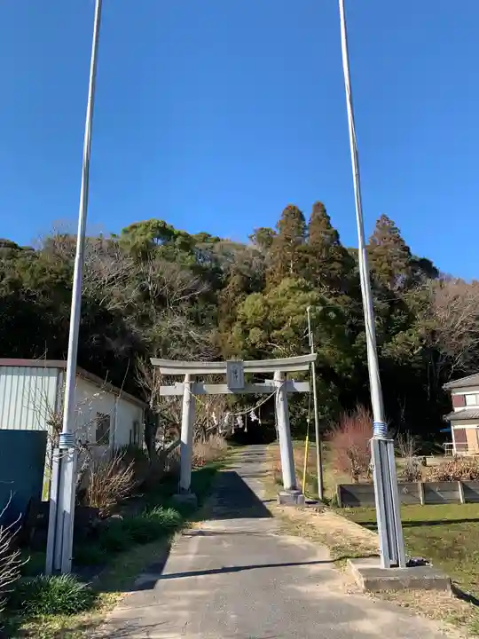八幡神社の鳥居