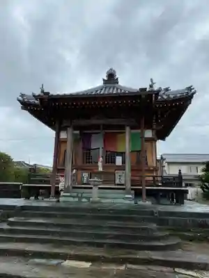 国分寺の本殿・本堂