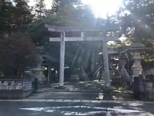 揖夜神社の鳥居