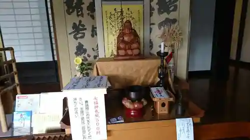 養源寺の像