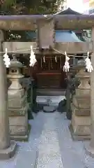 小野照崎神社の末社