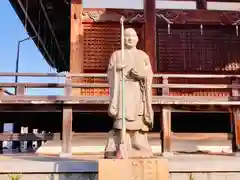 萬徳寺の像