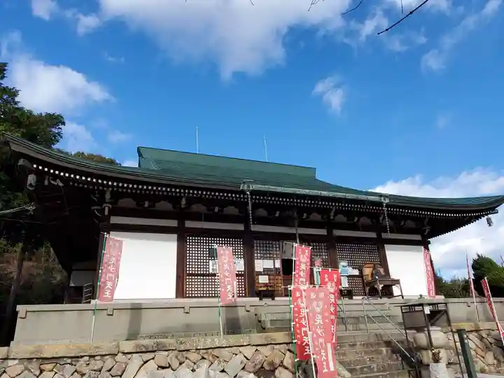 多聞寺の本殿・本堂