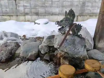 總宮神社の{uncategorized: "未分類", other: "その他", undefined: "問題あり", building: "その他建物", grave: "お墓", sacred_gate: "鳥居", guardian: "狛犬", statue: "像", buddha: "仏像", history: "歴史", nature: "自然", garden: "庭園", animal: "動物", pagoda: "塔", temizu: "手水舎", mountain_gate: "山門・神門", sanctuary: "本殿・本堂", subordinate: "末社・摂社", art: "芸術", scenery: "景色", jizo: "地蔵", ema: "絵馬", goshuin: "御朱印", omikuji: "おみくじ", items: "授与品その他", amulet: "お守り", goshuincho: "御朱印帳", eats: "食事", festival: "お祭り", votive_dance: "神楽", shichigosan: "七五三参", wedding: "結婚式", experience: "体験その他", initially: "初詣", around: "周辺", anti_infection: "感染症対策"}