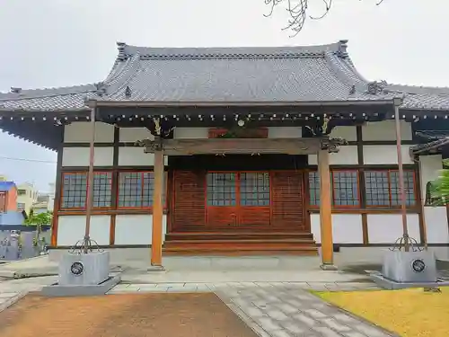 安栄寺の本殿・本堂
