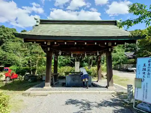 大分縣護國神社の手水舎