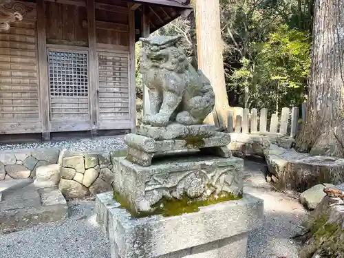 上林神社の狛犬