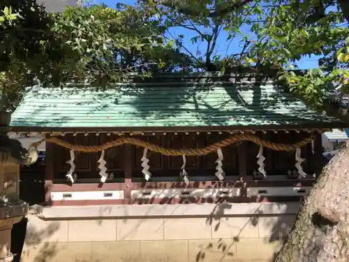 岩屋神社の末社