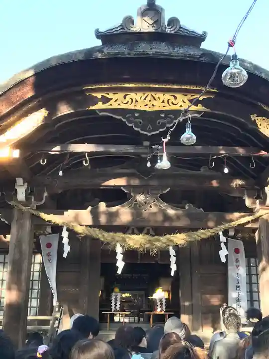 武田神社の本殿・本堂