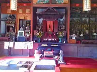 西岸寺の本殿・本堂