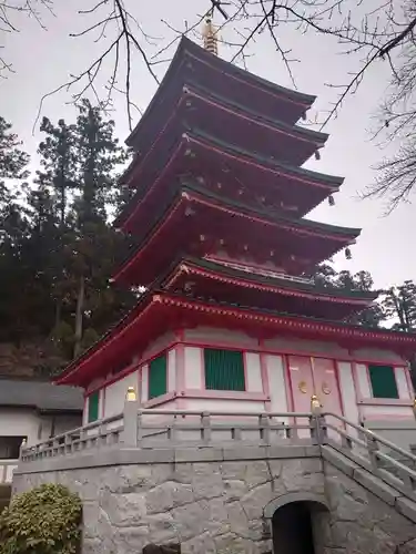 柳沢寺の塔