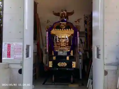 戸越八幡神社の{uncategorized: "未分類", other: "その他", undefined: "問題あり", building: "その他建物", grave: "お墓", sacred_gate: "鳥居", guardian: "狛犬", statue: "像", buddha: "仏像", history: "歴史", nature: "自然", garden: "庭園", animal: "動物", pagoda: "塔", temizu: "手水舎", mountain_gate: "山門・神門", sanctuary: "本殿・本堂", subordinate: "末社・摂社", art: "芸術", scenery: "景色", jizo: "地蔵", ema: "絵馬", goshuin: "御朱印", omikuji: "おみくじ", items: "授与品その他", amulet: "お守り", goshuincho: "御朱印帳", eats: "食事", festival: "お祭り", votive_dance: "神楽", shichigosan: "七五三参", wedding: "結婚式", experience: "体験その他", initially: "初詣", around: "周辺", anti_infection: "感染症対策"}