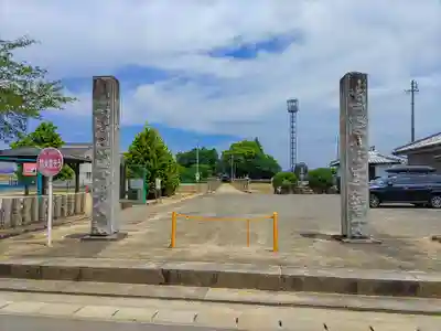 熱田社(般若町)の山門・神門