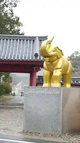 長福寿寺の狛犬