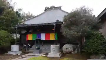 寳塔院の本殿・本堂