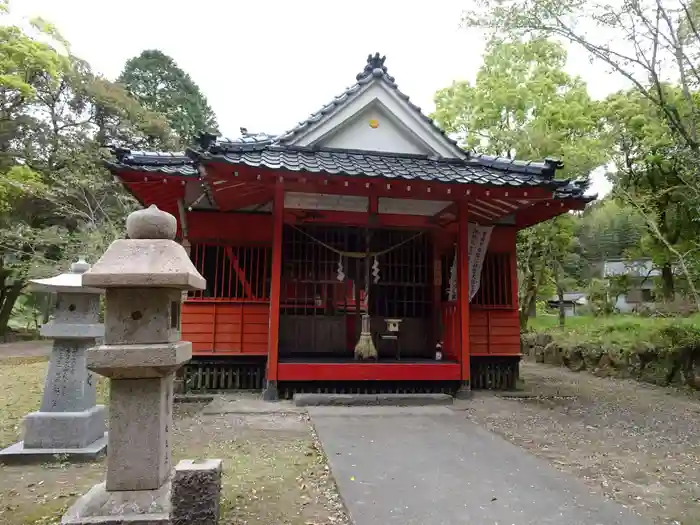 止上神社の本殿