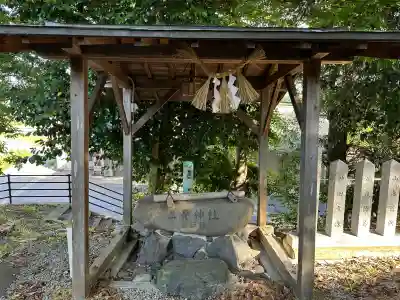 二見神社の手水舎