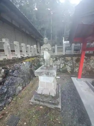 人丸神社の像