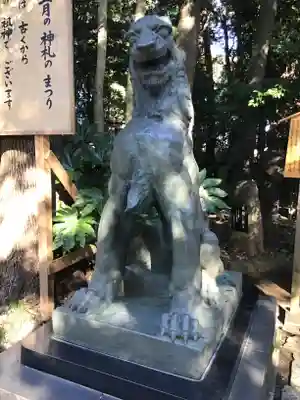 駒木諏訪神社の狛犬