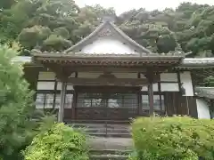 広忠寺の本殿