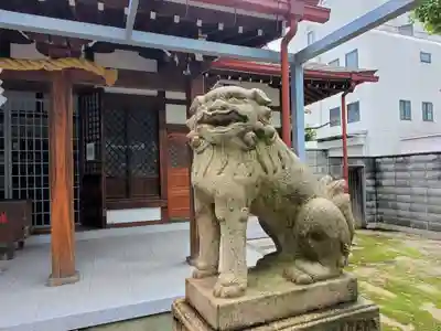 みなと八幡神社の狛犬