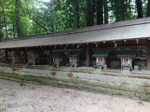 諏訪神社の末社・摂社