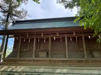 下多賀神社の{uncategorized: "未分類", other: "その他", undefined: "問題あり", building: "その他建物", grave: "お墓", sacred_gate: "鳥居", guardian: "狛犬", statue: "像", buddha: "仏像", history: "歴史", nature: "自然", garden: "庭園", animal: "動物", pagoda: "塔", temizu: "手水舎", mountain_gate: "山門・神門", sanctuary: "本殿・本堂", subordinate: "末社・摂社", art: "芸術", scenery: "景色", jizo: "地蔵", ema: "絵馬", goshuin: "御朱印", omikuji: "おみくじ", items: "授与品その他", amulet: "お守り", goshuincho: "御朱印帳", eats: "食事", festival: "お祭り", votive_dance: "神楽", shichigosan: "七五三参", wedding: "結婚式", experience: "体験その他", initially: "初詣", around: "周辺", anti_infection: "感染症対策"}