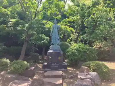 慶元寺の{uncategorized: "未分類", other: "その他", undefined: "問題あり", building: "その他建物", grave: "お墓", sacred_gate: "鳥居", guardian: "狛犬", statue: "像", buddha: "仏像", history: "歴史", nature: "自然", garden: "庭園", animal: "動物", pagoda: "塔", temizu: "手水舎", mountain_gate: "山門・神門", sanctuary: "本殿・本堂", subordinate: "末社・摂社", art: "芸術", scenery: "景色", jizo: "地蔵", ema: "絵馬", goshuin: "御朱印", omikuji: "おみくじ", items: "授与品その他", amulet: "お守り", goshuincho: "御朱印帳", eats: "食事", festival: "お祭り", votive_dance: "神楽", shichigosan: "七五三参", wedding: "結婚式", experience: "体験その他", initially: "初詣", around: "周辺", anti_infection: "感染症対策"}