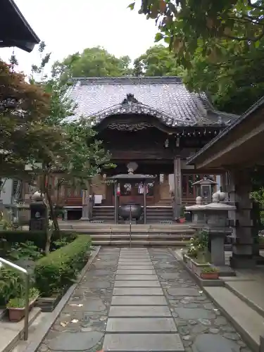 真福寺の本殿・本堂