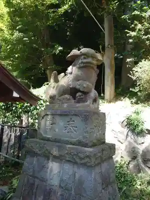 白旗神社（平戸白旗神社）の狛犬